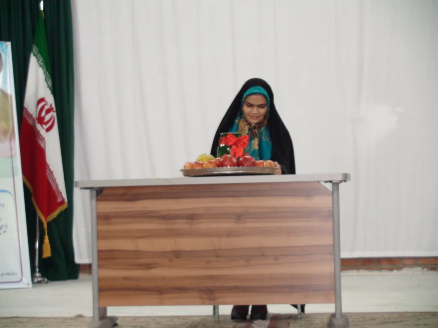 بزرگداشت مراسم استانی هفته پژوهش درپردیس شهیدرجائی برادران 7