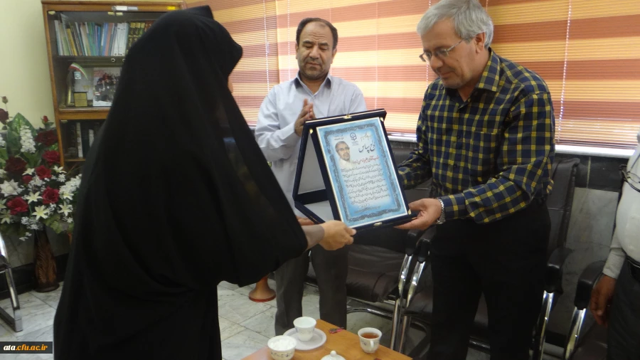 مراسم تودیع معاونت محترم آموزشی  ،فرهنگی وپژوهشی جناب آقای حسن زاده 2