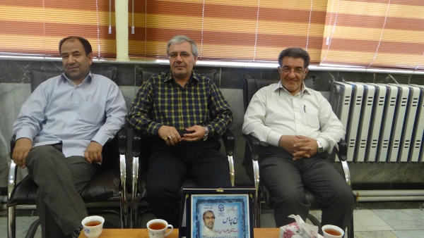 مراسم تودیع معاونت محترم آموزشی  ،فرهنگی وپژوهشی جناب آقای حسن زاده 2