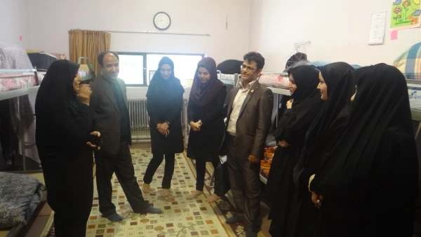 حضوردکترکریمی مدیرکل مشاوره وآقای شهرانی رئیس اداره امورشاهدوایثارگران 2