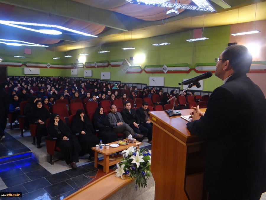 گزارش تصویری ازمراسم گرامیداشت روز دانشجو 3