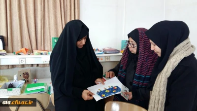 بر پایی نمایشگاه از آثار هنری دانشجویان به مناسبت دهه مبارک فجر