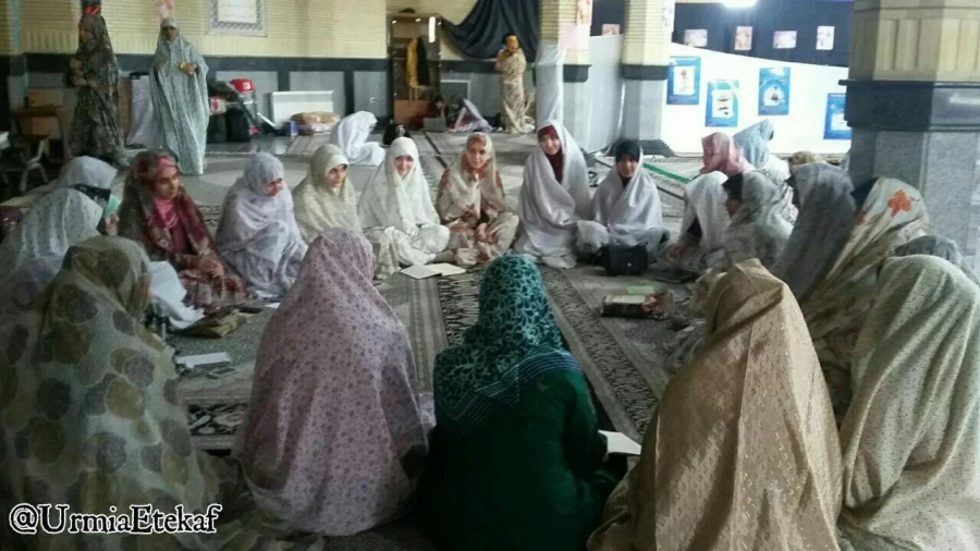 گزارش تصویری مراسم معنوی اعتکاف دانشجویان معتکف پردیس علامه طباطبایی در مسجد دانشگاه ارومیه 3