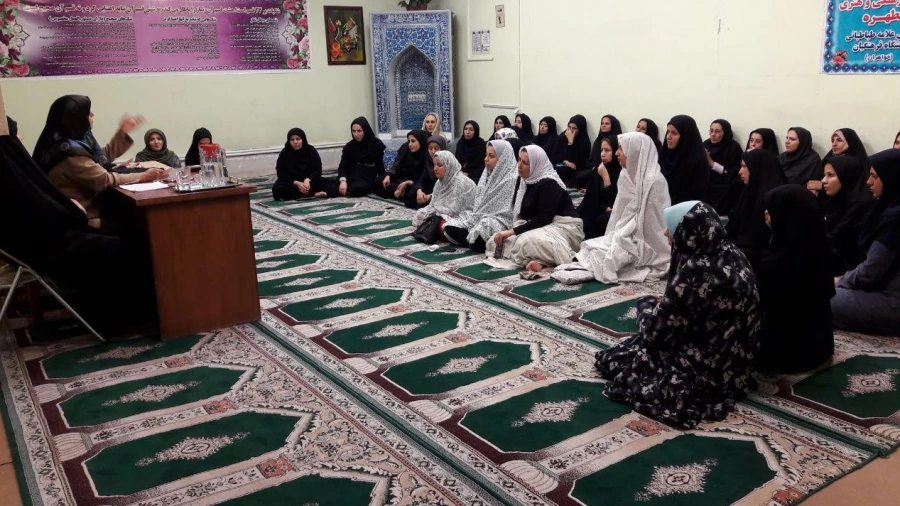 سرپرست پردیس علامه طباطبائی ارومیه در بین مهارت آموزان ماده 28