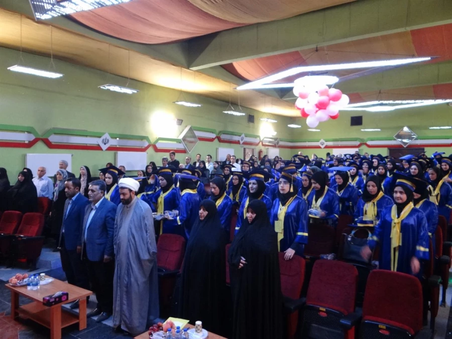 دومین آئین جشن دانش آموختگی ویژه دانشجومعلمان ورودی 92 پردیس علامه طباطبائی ارومیه برگزار شد 3