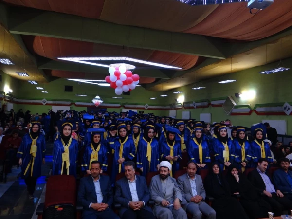 دومین آئین جشن دانش آموختگی ویژه دانشجومعلمان ورودی 92 پردیس علامه طباطبائی ارومیه برگزار شد 9