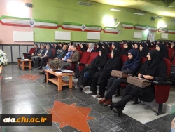 در ادامه نشست اگر دوباره دانشجو میشدم؛

جمعی از فارغ التحصیلان پردیس علامه ارومیه به بیان تجربیات خود از دوران دانشجویی و معلمی پرداختند 3