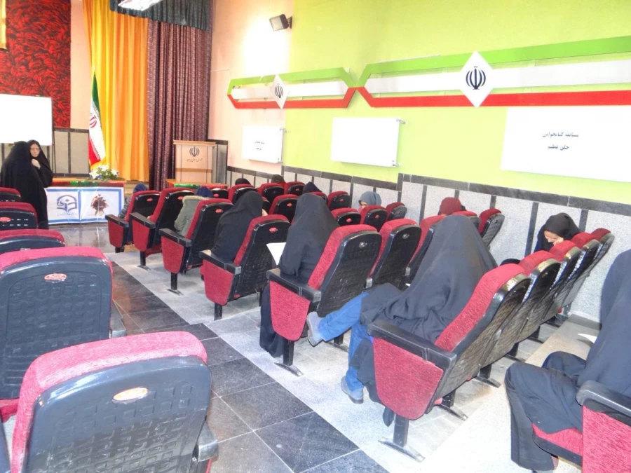 برگزاری مسابقه کتابخوانی همزمان با هفته وحدت 3