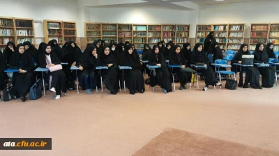 به مناسبت روز وحدت حوزه و دانشگاه؛

نشست دانشجویان با علمای حوزه علمیه خواهران