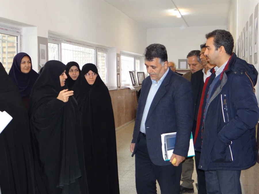 برپایی نمایشگاه آثار خوشنویسی استاد زینالی 5