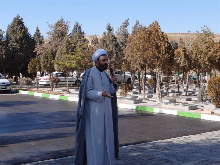 در ایام الله دهه فجر صورت گرفت؛

تجدید میثاق اهالی دانشگاه فرهنگیان استان با آرمان های امام و شهدا 4