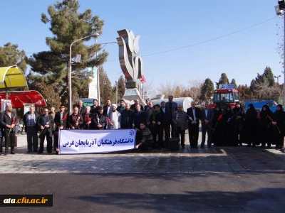 در ایام الله دهه فجر صورت گرفت؛

تجدید میثاق اهالی دانشگاه فرهنگیان استان با آرمان های امام و شهدا