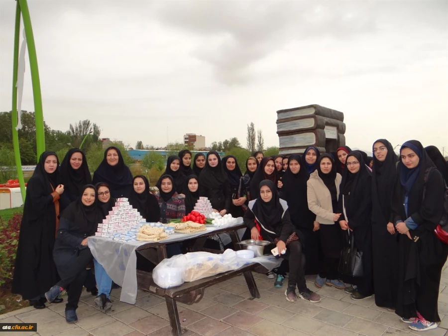 همزمان با هفته سلامت؛

همایش پیاده روی همراه با صرف صبحانه سالم  3