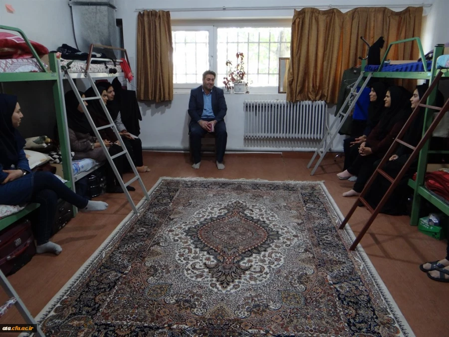 همزمان با هفته معلم انجام شد؛

بازدید سرزده سرپرست مدیریت امور پردیس های استان آذربایجان غربی از خوابگاه دانشجویی خواهران 7