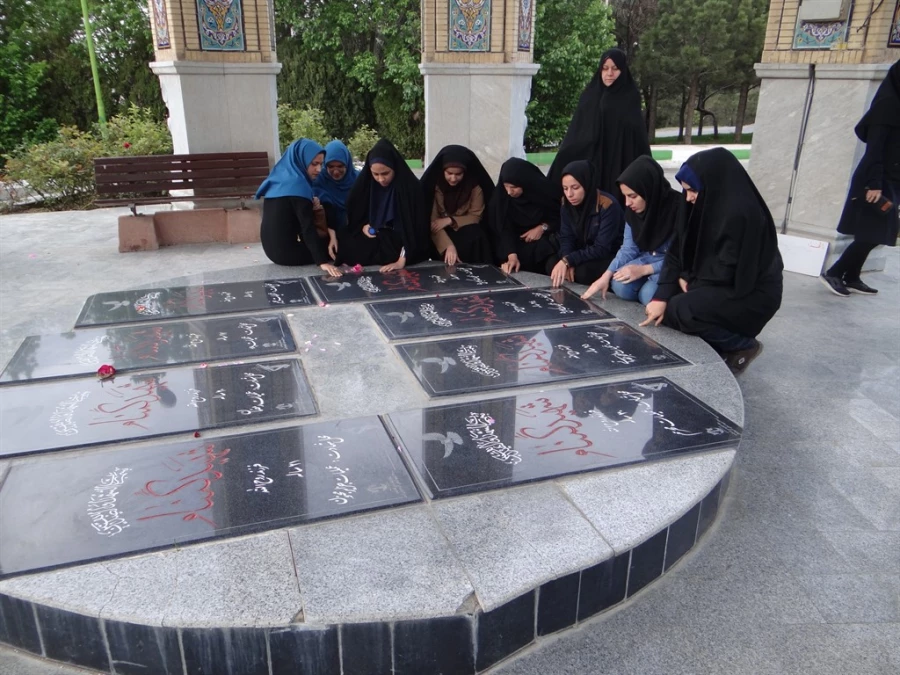 در قالب کانون ایرانگردی دانشگاه فرهنگیان صورت پذیرفت؛

اردوی ایرانگردی دانشجومعلمان پردیس فاطمه الزهرا اصفهان به میزبانی پردیس علامه طباطبائی خواهران ارومیه 2