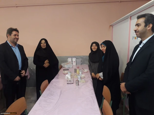 در حاشیه حضور دانشجومعلمان اصفهان در ارومیه؛

دکتر محمودلو با حضور در پردیس از نزدیک با مهمانان اصفهانی دیدار نمودند 5