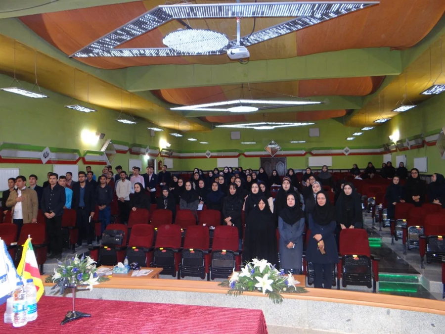 همایش سبک زندگی و نحوه پیاده سازی آن در زندگی مدرن امروزی برگزار شد 3