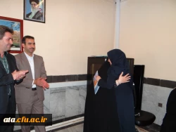 دکتر محمودلو در مراسم تقدیر از مسئولان روابط عمومی بیان کرد:

روابط عمومی چشم و چراغ یک دستگاه است 4