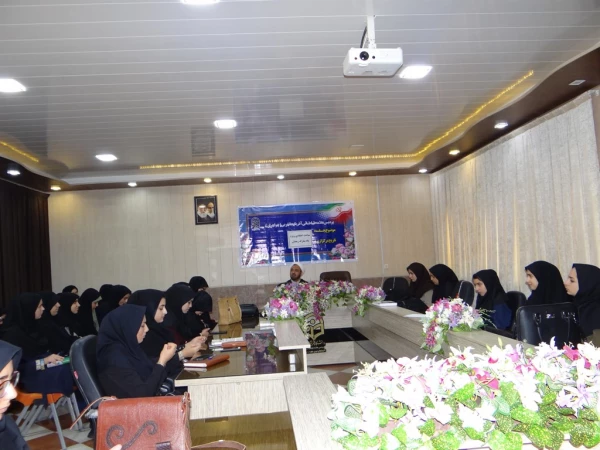 نشست تخصصی مباحث اعتقادی  با حضور مدرسین حوزه علمیه قم/6 رمضان 3