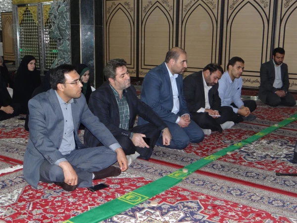 یک افطاری به یاد ماندنی؛

مراسم ضیافت افطار دانشجویان علامه طباطبایی ارومیه در کناربارگاه امامزاده غریب حسن ارومیه برگزارشد. 8