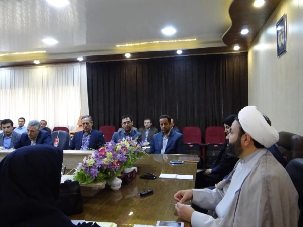 با حضور مسئولین استانی برگزار شد

آئین معارفه سرپرست پردیس علامه طباطبائی ارومیه سرکار خانم دکتر پایز 5