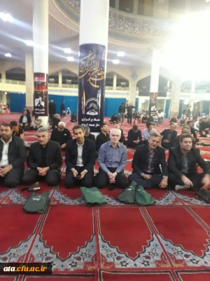 آئین  گرامیداشت شهدای 15 خرداد با شرکت مدیریت، اساتید و کارکنان دانشگاه فرهنگیان استان آذربایجان غربی در مصلی بزرگ ارومیه برگزار شد