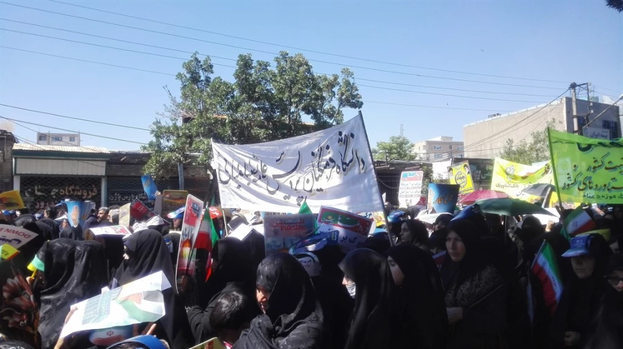 حضور دانشگاهیان پردیس علامه طباطبائی خواهران ارومیه در راهپیمایی روز قدس 3