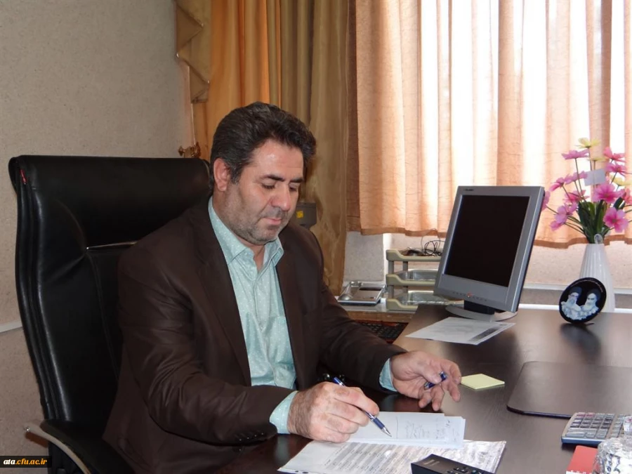 دکتر محمودلو بیان کرد؛

کانون دانش آموختگان دانشگاه فرهنگیان آذربایجان غربی راه اندازی می شود 2