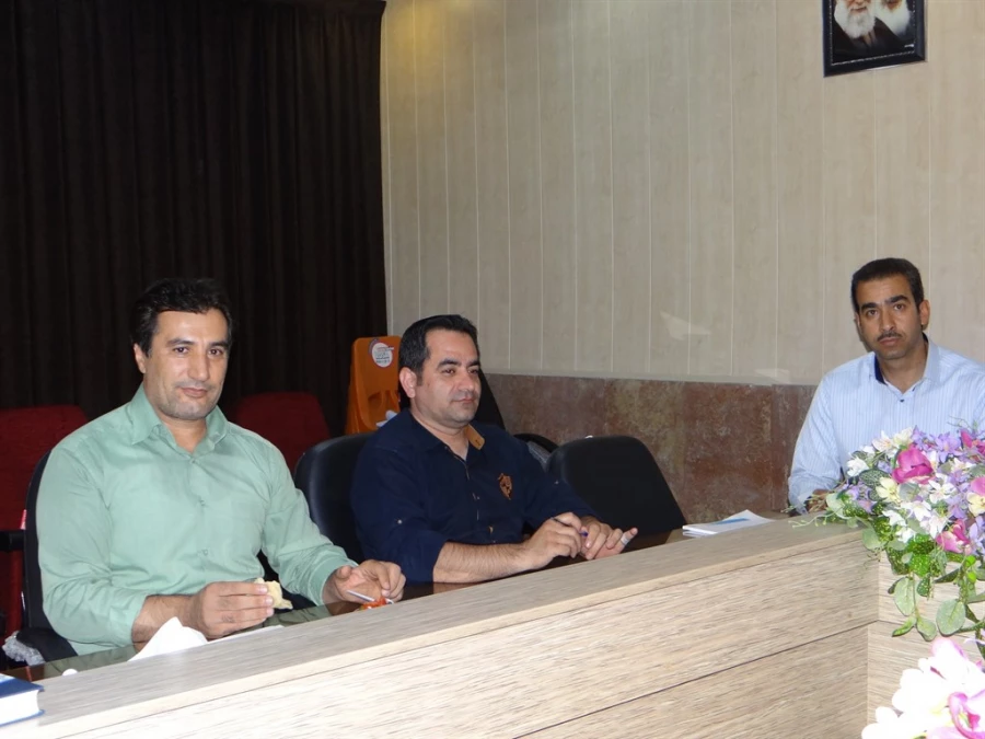 اولین جلسه شورای اداری پردیس علامه طباطبائی ارومیه با حضور سرپرست جدید برگزار شد 6