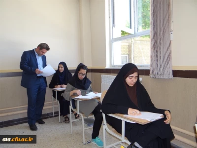 بازدید دکتر محمودلو و هیئت همراه از روند برگزاری  امتحانات پایان ترم پردیس علامه طباطبائی ارومیه