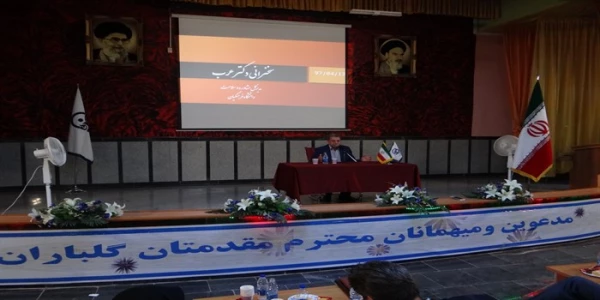 مدیرکل مشاوره بهداشت و سلامت دانشگاه فرهنگیان در پردیس علامه طباطبائی ارومیه بیان کرد:

خدمات مشاوره ای نقش مهمی در ارتقای توانایی های فردی ایفا می کند 8