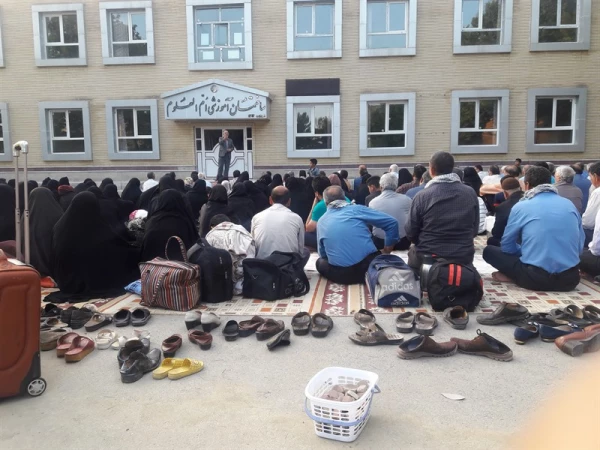 یک شب میزبانی زائران خانه نور برای دانشگاه فرهنگیان خواهران ارومیه

 2