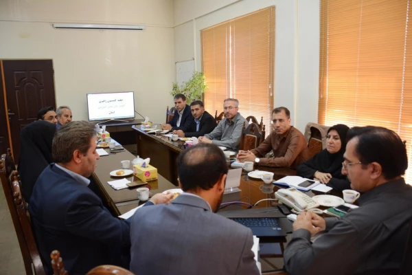 در اولین جلسه کمیسیون راهبری انجمن های علمی- آموزشی معلمان عنوان شد؛

مشارکت فرهنگیان در اجرایی کردن زیرنظام های سند تحول بنیادین آموزش و پرورش از اهداف انجمن های علمی – آموزشی معلمان است.

 2