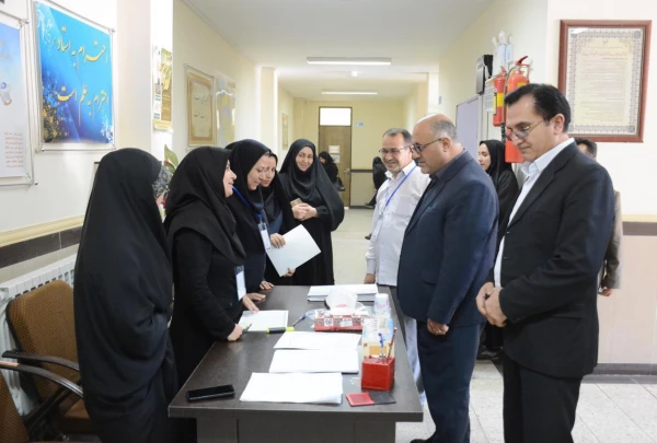 بازدید مدیر کل آموزش و پرورش استان از روند مصاحبه پذیرفته شدگان استخدام پیمانی ماده 28 در پردیس علامه طباطبائی ارومیه
 2
