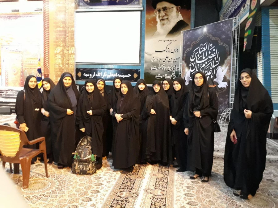 کاروان دانشگاه فرهنگیان آذربایجان غربی به پیاده روی اربعین حسینی با بدرقه مسئولین به دیار عشق رهسپار شدند 3