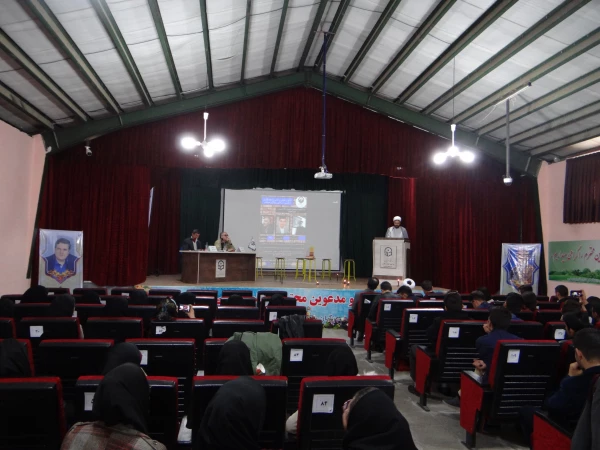 محفل ادبی "صبح شعر"با موضوع شعری راکه دوست دارم بخوانم 4