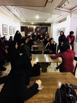 بازدید دانشجویان پردیس علامه طباطبایی از نگارخانه میلان