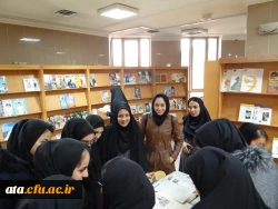 بازدید از کتابخانه مرکزی به مناسبت هفته کتاب وکتابخوانی 5