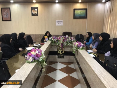 به مناسبت بزرگداشت هفته کتاب و کتابخوانی برگزار شد