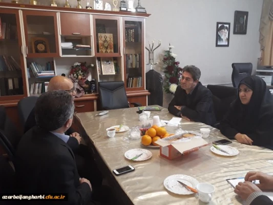 جلسه مسئولین دانشگاه فرهنگیان آذربایجان غربی با مدیر عامل مجمع خیرین مدرسه ساز برگزار شد 2