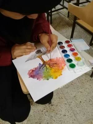 گزارش تصویری کارگاه آموزشی نقاشی و طراحی توسط دانشجو معلم سرکار خانم سمیه خانی در سرای دانشجویی 3