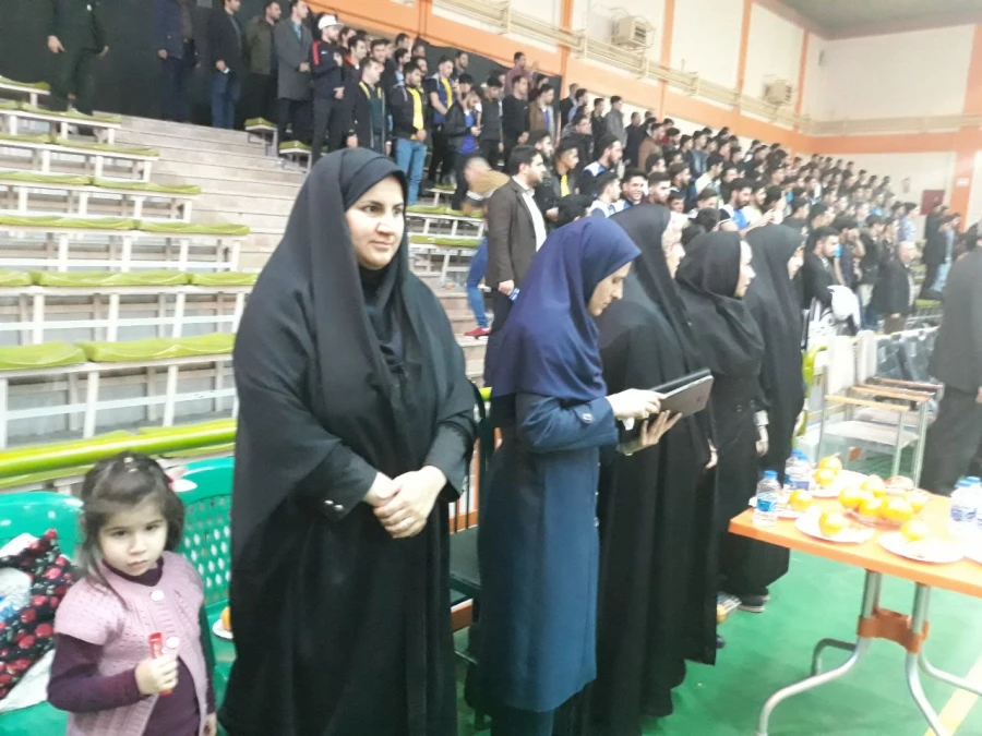 حضور دکتر محمودلو سرپرست امور پردیس های استان آذربایجان غربی و دکتر پایز سرپرست پردیس علامه طباطبایی در جشنواره فرهنگی ورزشی شهید حسن باقری 3