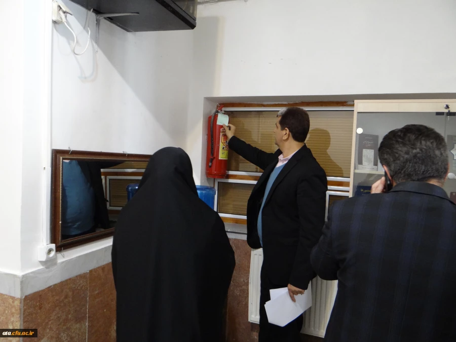 گزارش تصویری از بازدید جناب آقای احمدی رئیس حوزه نظارت و ارزیابی سازمان مرکزی دانشگاه فرهنگیان از قسمت های مختلف پردیس علامه طباطبایی آذربایجان غربی 6