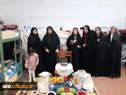 دکتر پایز سرپرست پردیس علامه طباطبایی ارومیه به همراه دکتر حمزه لو معاون آموزشی، فرهنگی و پژوهشی پردیس شب یلدا را در کنار دانشجویان سرای دانشجویی پردیس سپری کردند 3