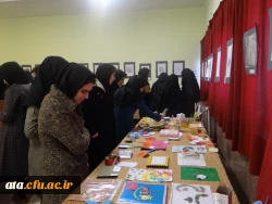 برگزاری نمایشگاه دست سازه های کمک آموزشی به مناسبت هفته پژوهش در پردیس علامه طباطبایی ارومیه 5