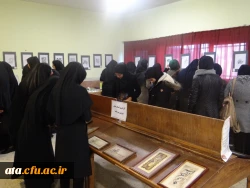 برگزاری نمایشگاه دست سازه های کمک آموزشی به مناسبت هفته پژوهش در پردیس علامه طباطبایی ارومیه 9