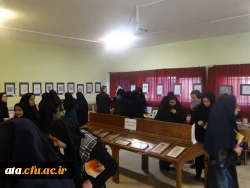 برگزاری نمایشگاه دست سازه های کمک آموزشی به مناسبت هفته پژوهش در پردیس علامه طباطبایی ارومیه 12