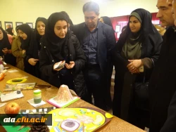 برگزاری نمایشگاه دست سازه های کمک آموزشی به مناسبت هفته پژوهش در پردیس علامه طباطبایی ارومیه 17