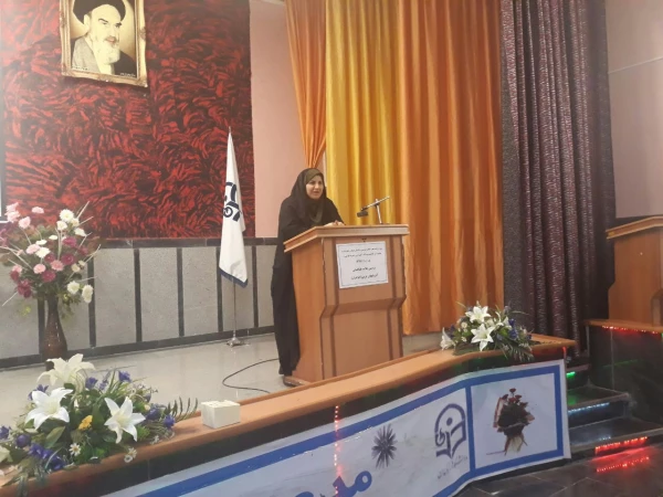 برگزاری ویژه برنامه با عنوان بصیرت امت به همراه مسابقه شعر، خاطره نویسی، دلنوشته، نقاشی و داستان کوتاه به مناسبت گرامیداشت حماسه نهم دی ماه در پردیس علامه طباطبایی ارومیه 2