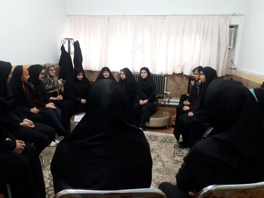 برگزاری جلسه هم اندیشی مشاور و سرپرست شبانه روزی پردیس علامه طباطبایی با نمایندگان اتاق های سرای دانشجویی جهت سلامت روان و زندگی خوابگاهی  3